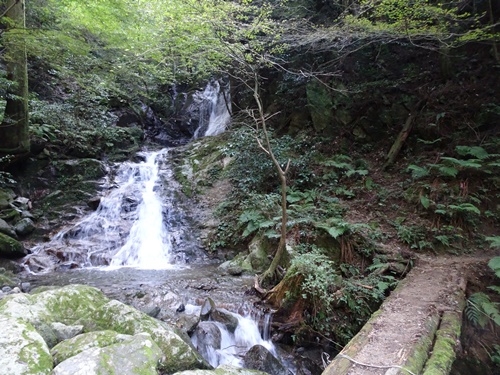 清賀の滝